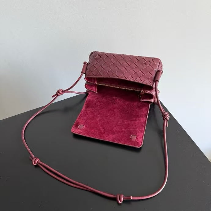 Bottega Veneta 2026 Notturno Intrecciato Crossbody Bag 21cm Leather Suede