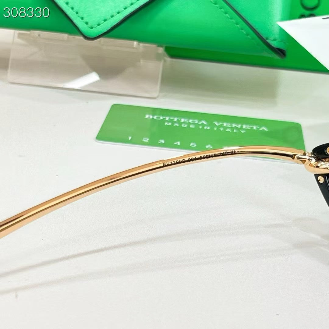 Bottega Veneta 2026 Knot Cat-Eye Sunglasses