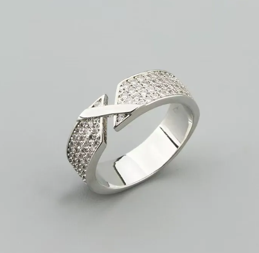 LIENS EVIDENCE PINK GOLD DIAMOND PAVED RING