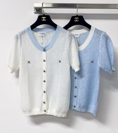 Chanel 2026 Short-sleeved Knitted Cardigan Blue White Wool 728918
