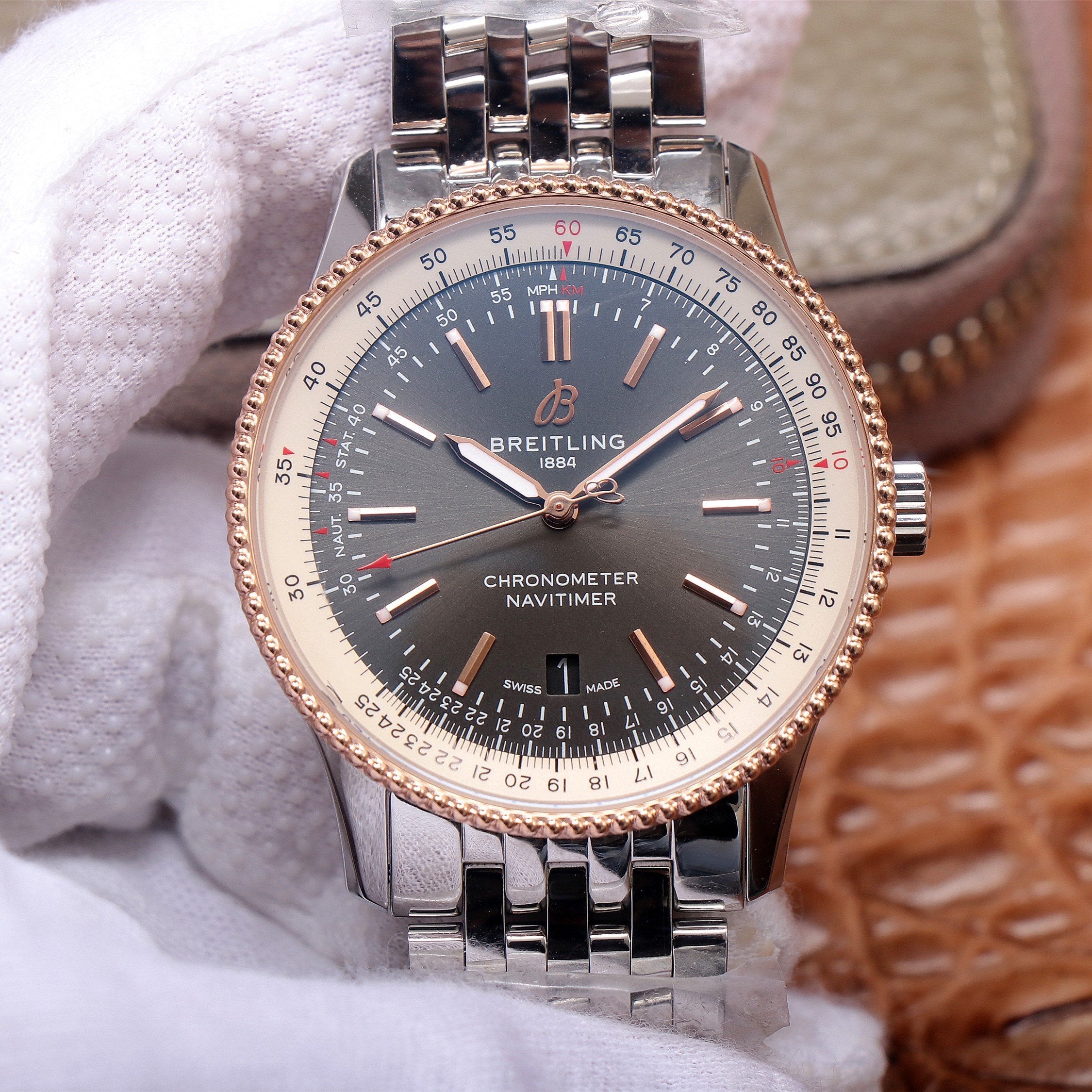 NAVITIMER CHRONOMETER 41MM ROSE GOLD GREY DIAL