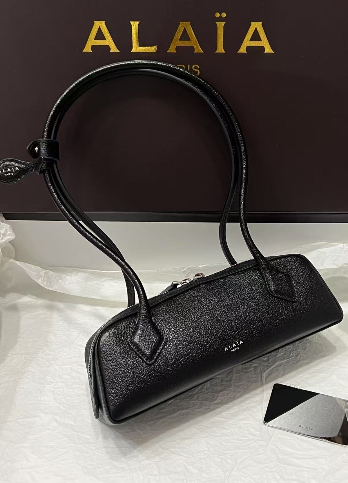 ALAIA 27 Le Teckel Medium Bag Black Lambskin