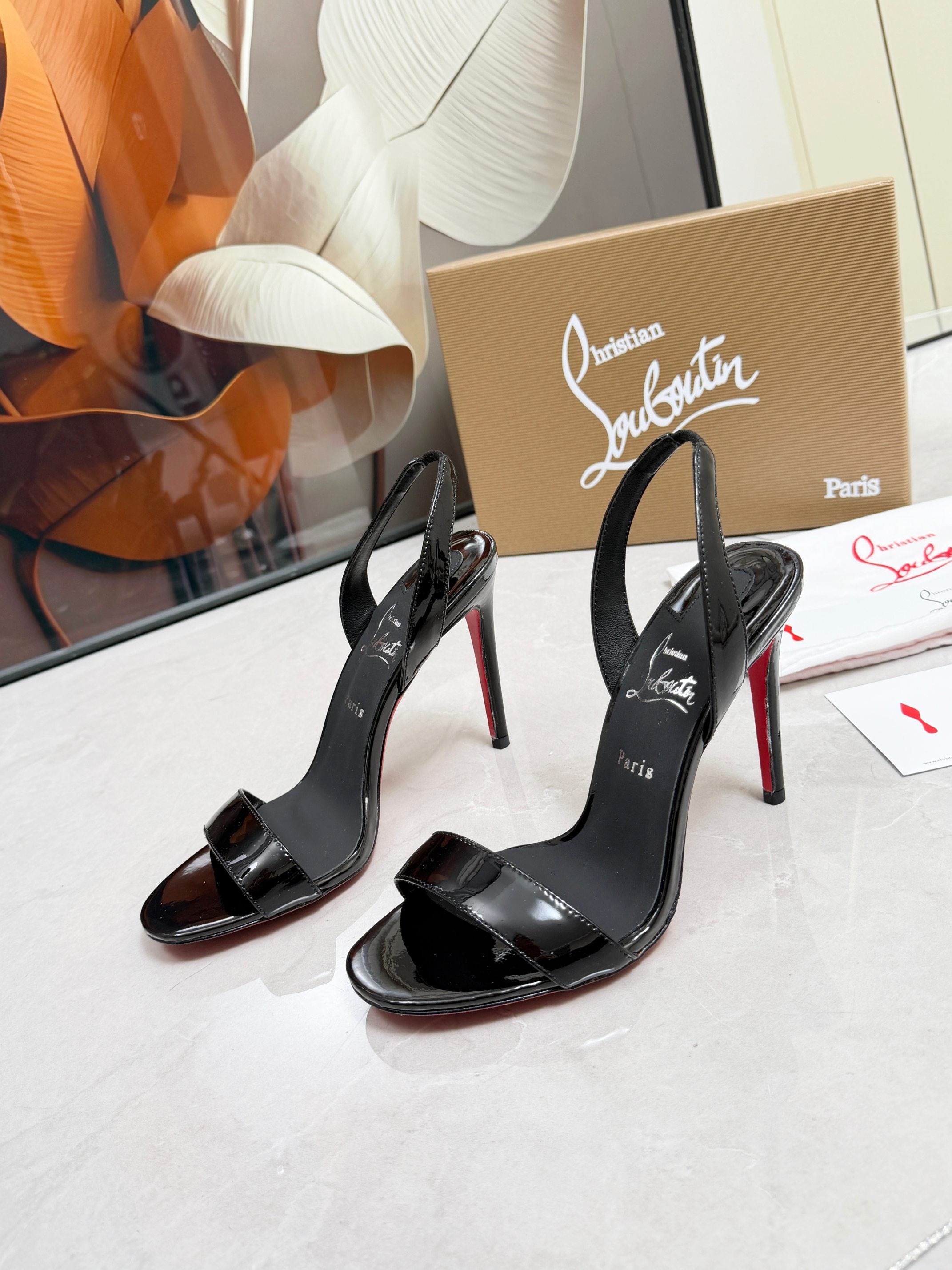 Christian Louboutin Loubi Queen Sandal Patent Leather 838983
