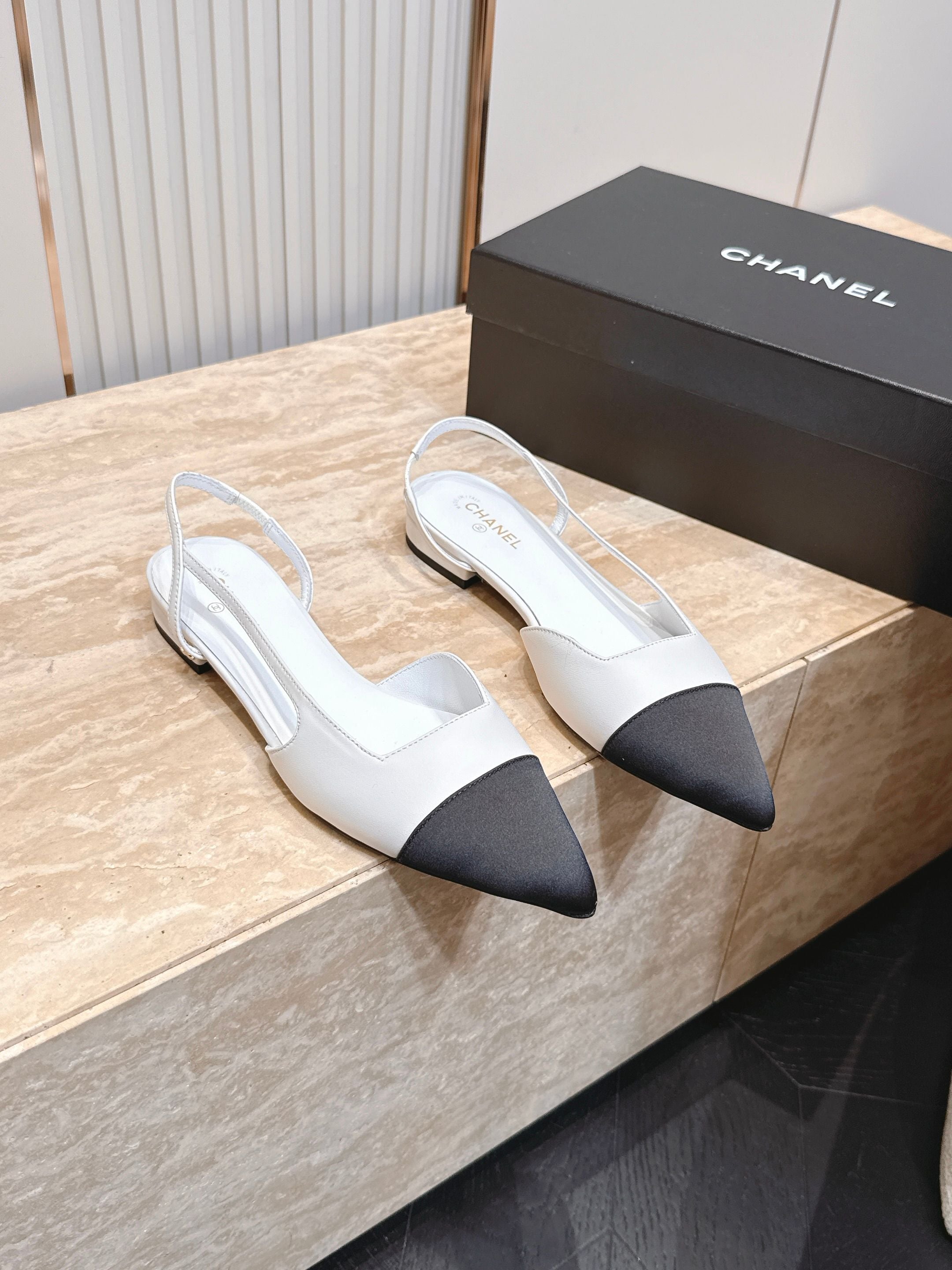 Channel 2026 Slingback Fabric Calfskin 898954