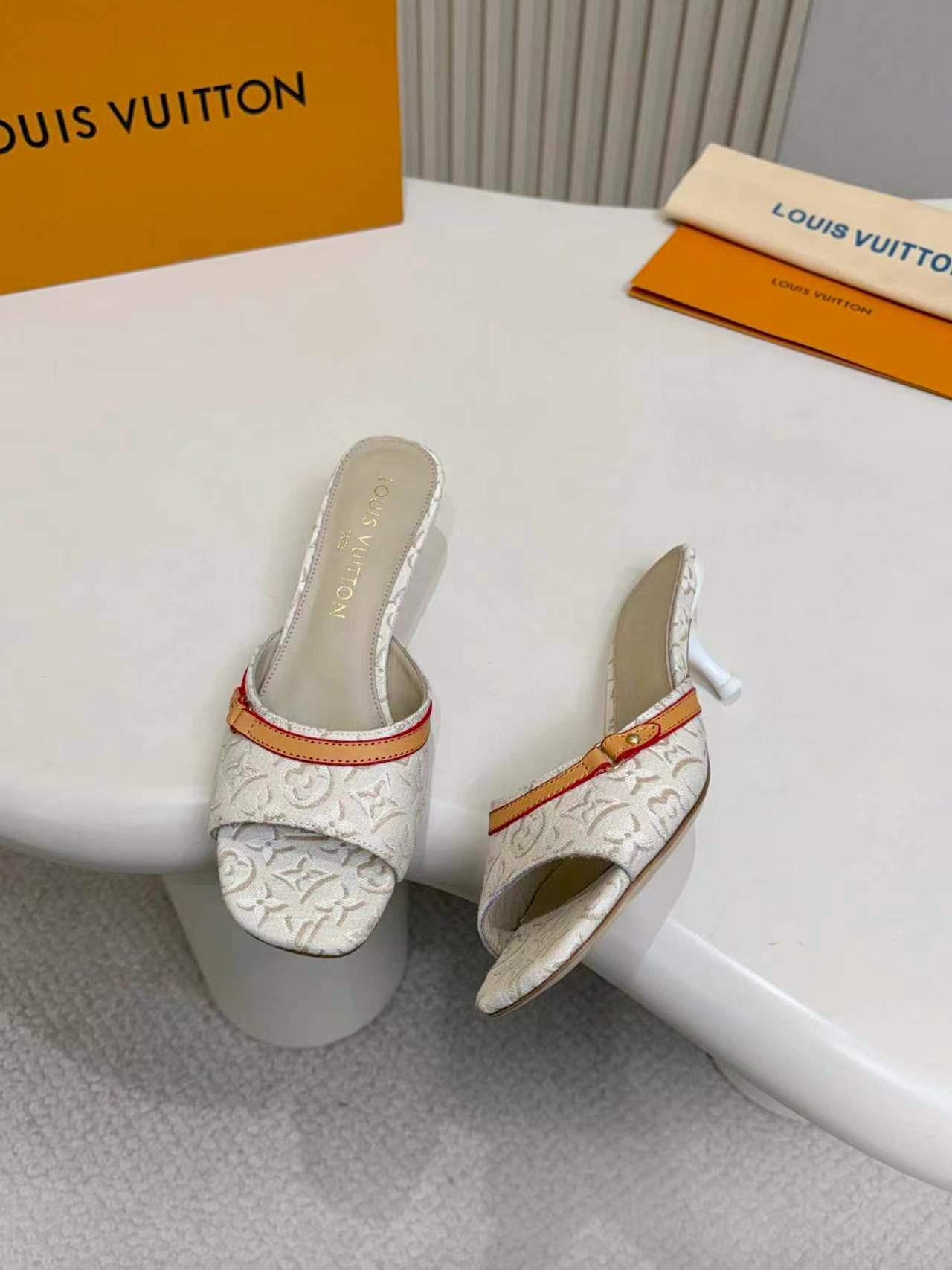 LV 2026 6AM Mule Canvas Leather 957076