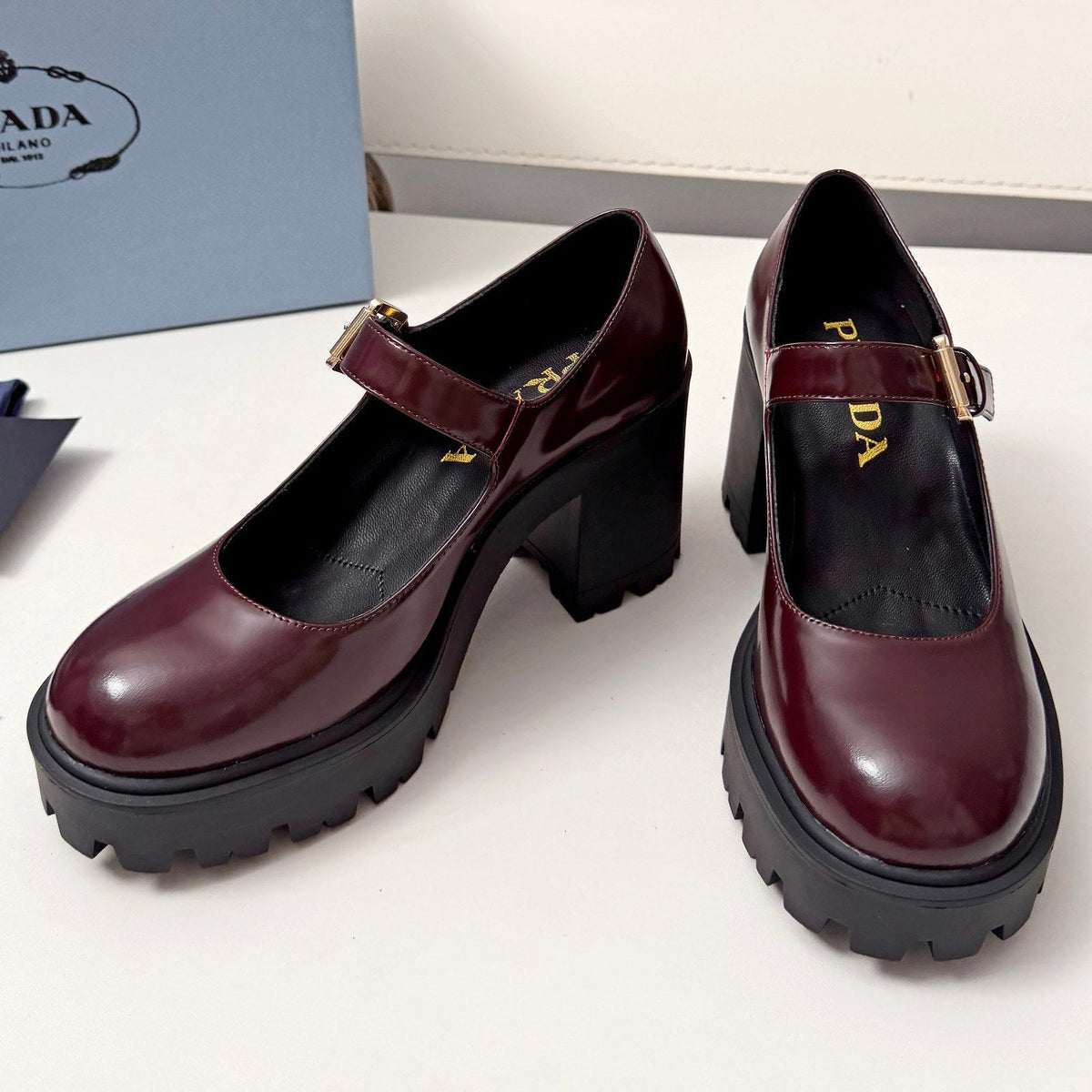 Prada 2026 Chunky Block Heel Loafers 85mm Patent Leather 148918