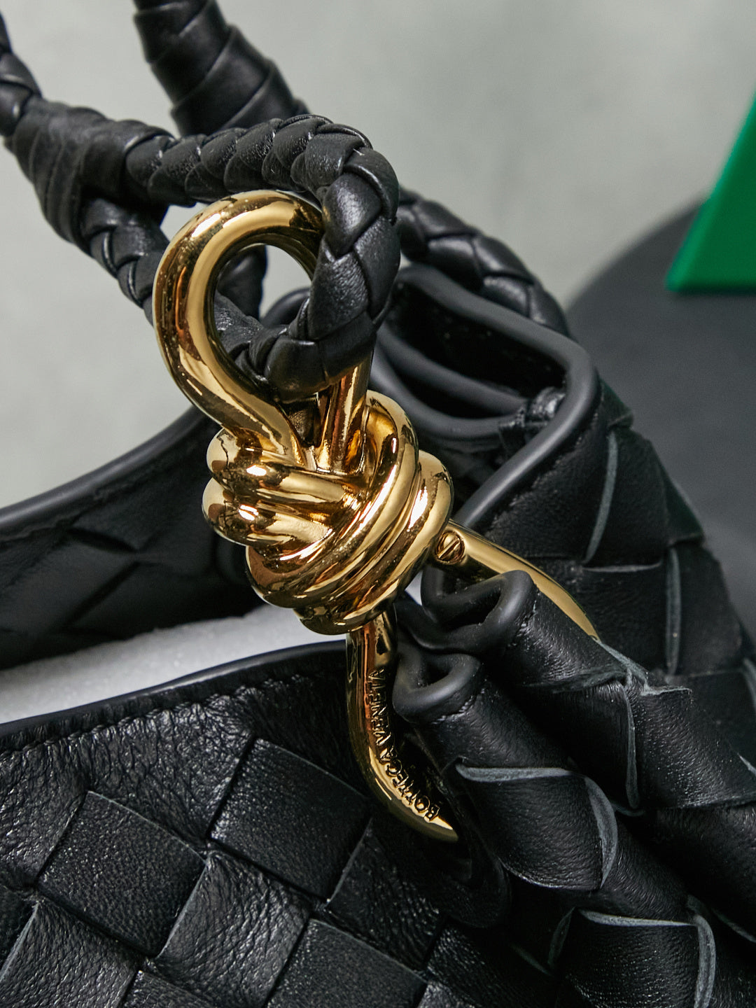 Bottega Veneta Parachute Bag 29.5cm Black Gold Intrecciato Leather