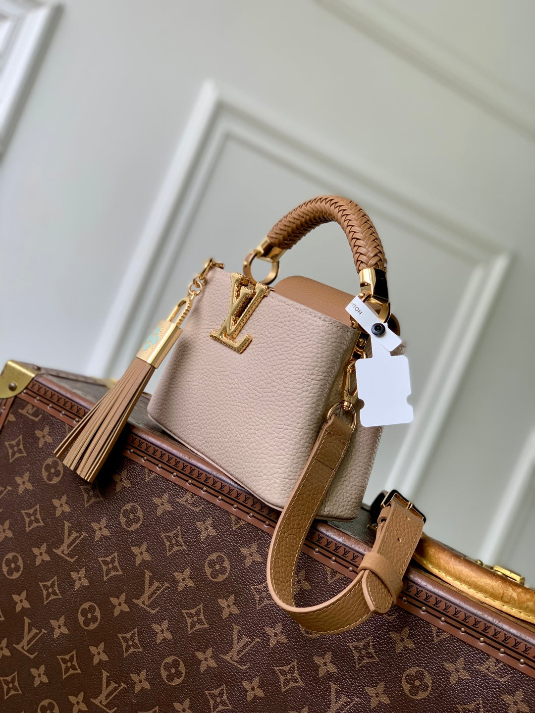 LV 2025  Capucines BB Bag Cream mix Arizona Beige Taurillon Leather 347423