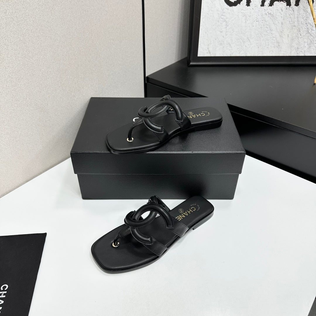 Chanel 2026 Flat Thong Sandal Suede Leather 822819