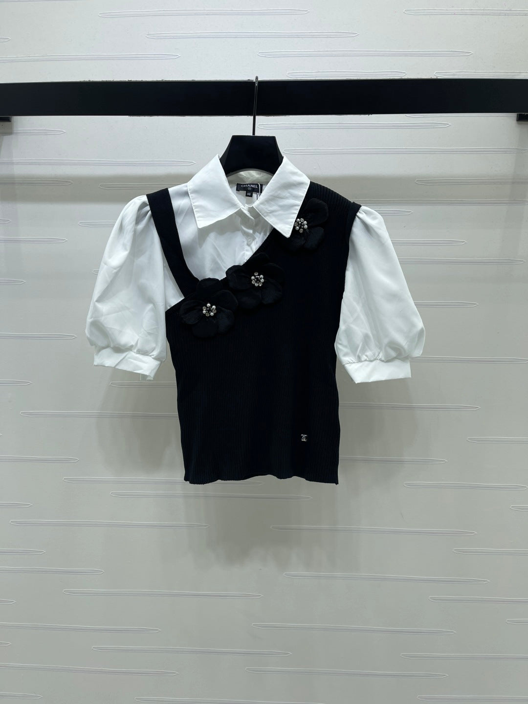Chanel 2026 Flower Collared Knit Short-Sleeve Shirt Cotton 408561