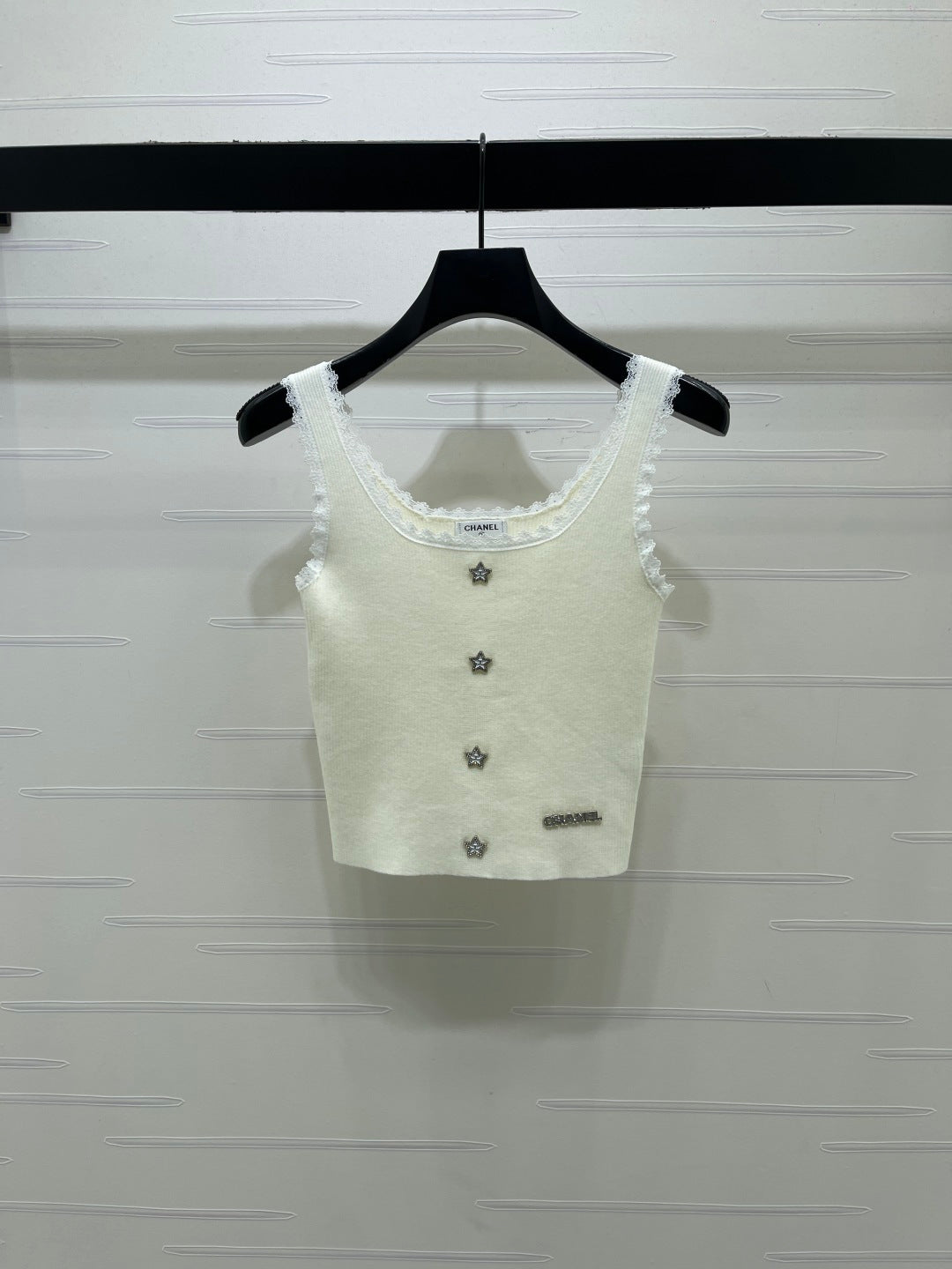 Chanel 2026 Lace-Trimmed Knit Vest Wool 771015