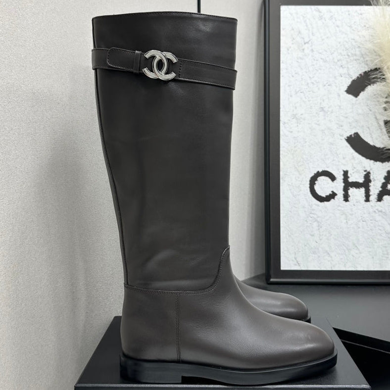 Chanel 2026 CC Logo Belted Boots Cowhide 985942