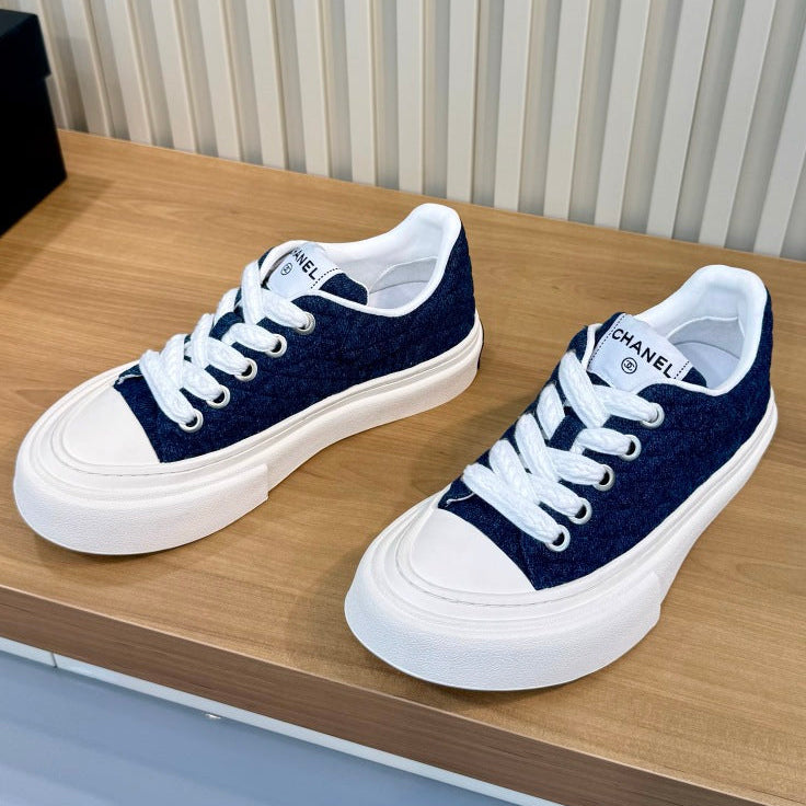 Chanel 2026 Low-Top Sneakers Fabric 986921