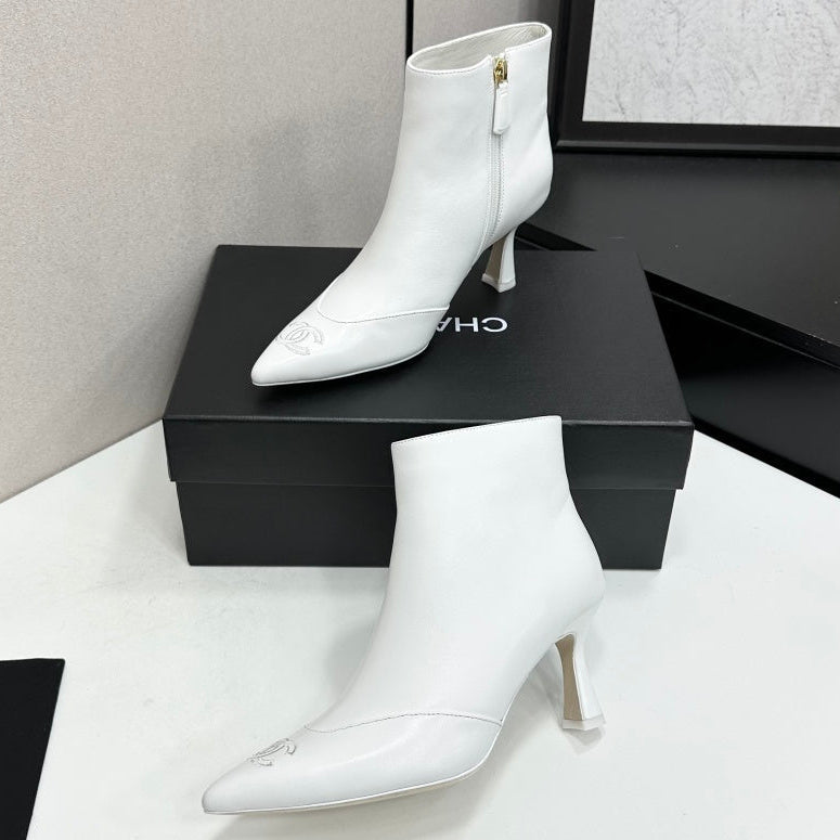 Chanel 2026 Pointed Toe Ankle Boots 80mm Mesh Suede Cowhide 985779