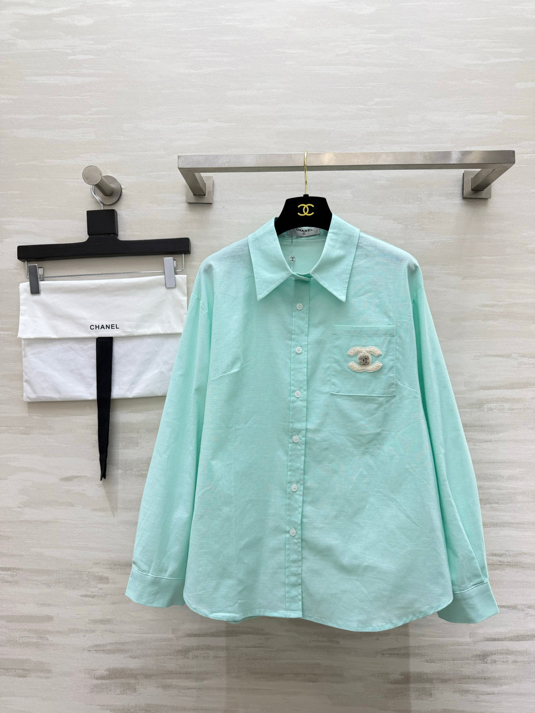 Chanel 2026 Shirt Three-Color Cotton 422142
