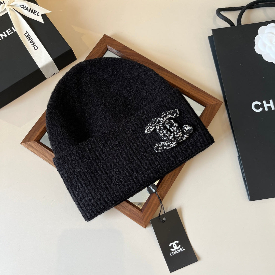 Chanel Beanie Wool 447885