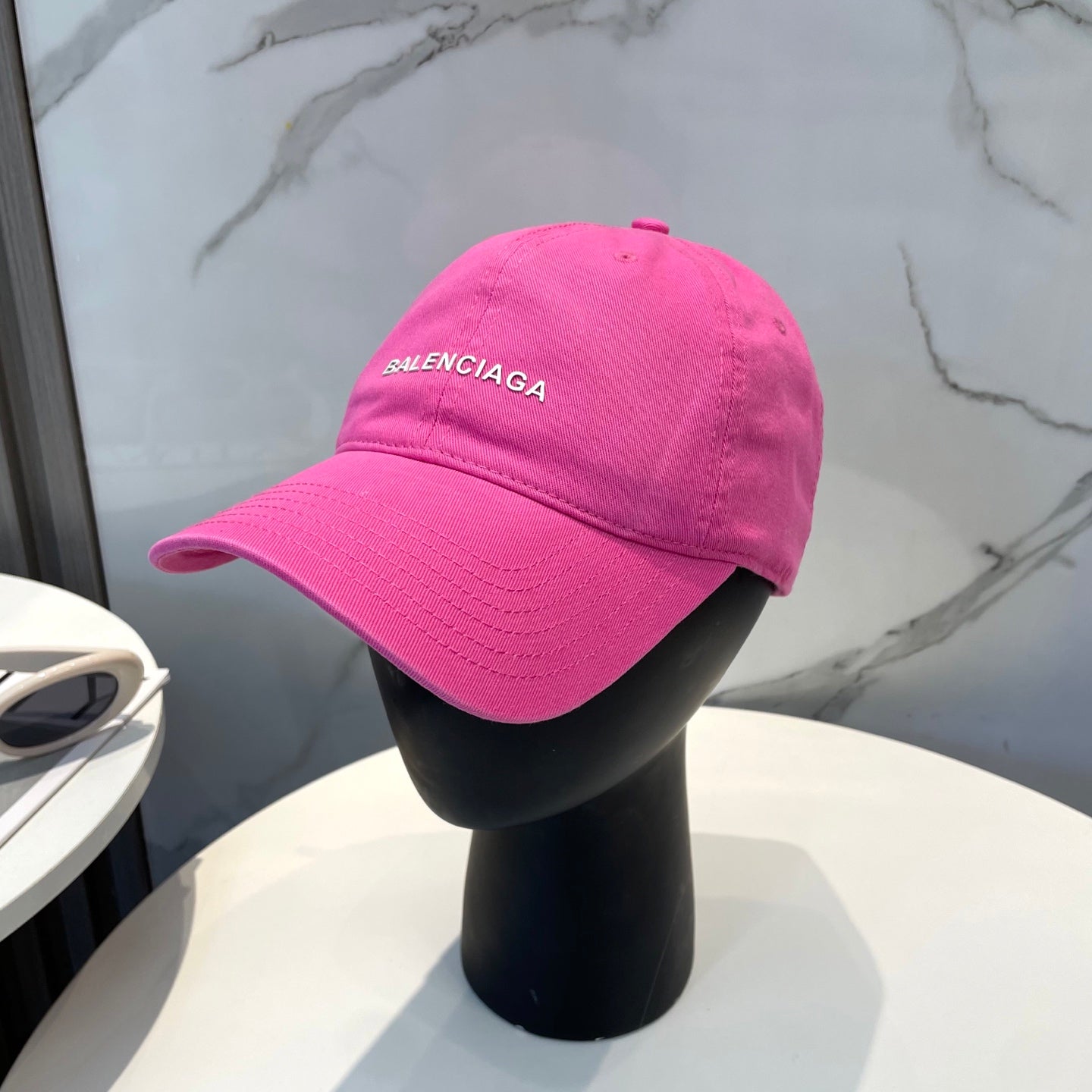 Balenciaga Baseball Cap 240659