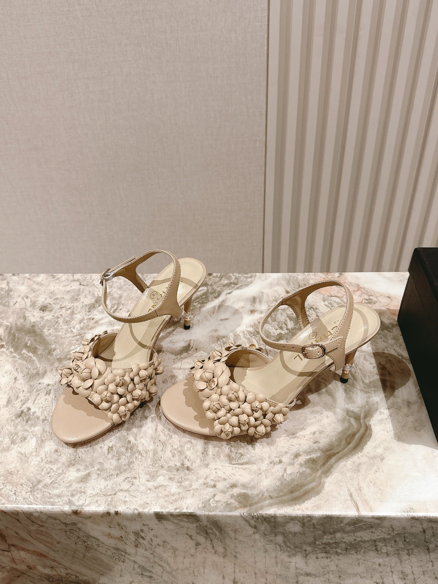 Chanel 2026 Floral Sandal 75mm Cowhide 658451