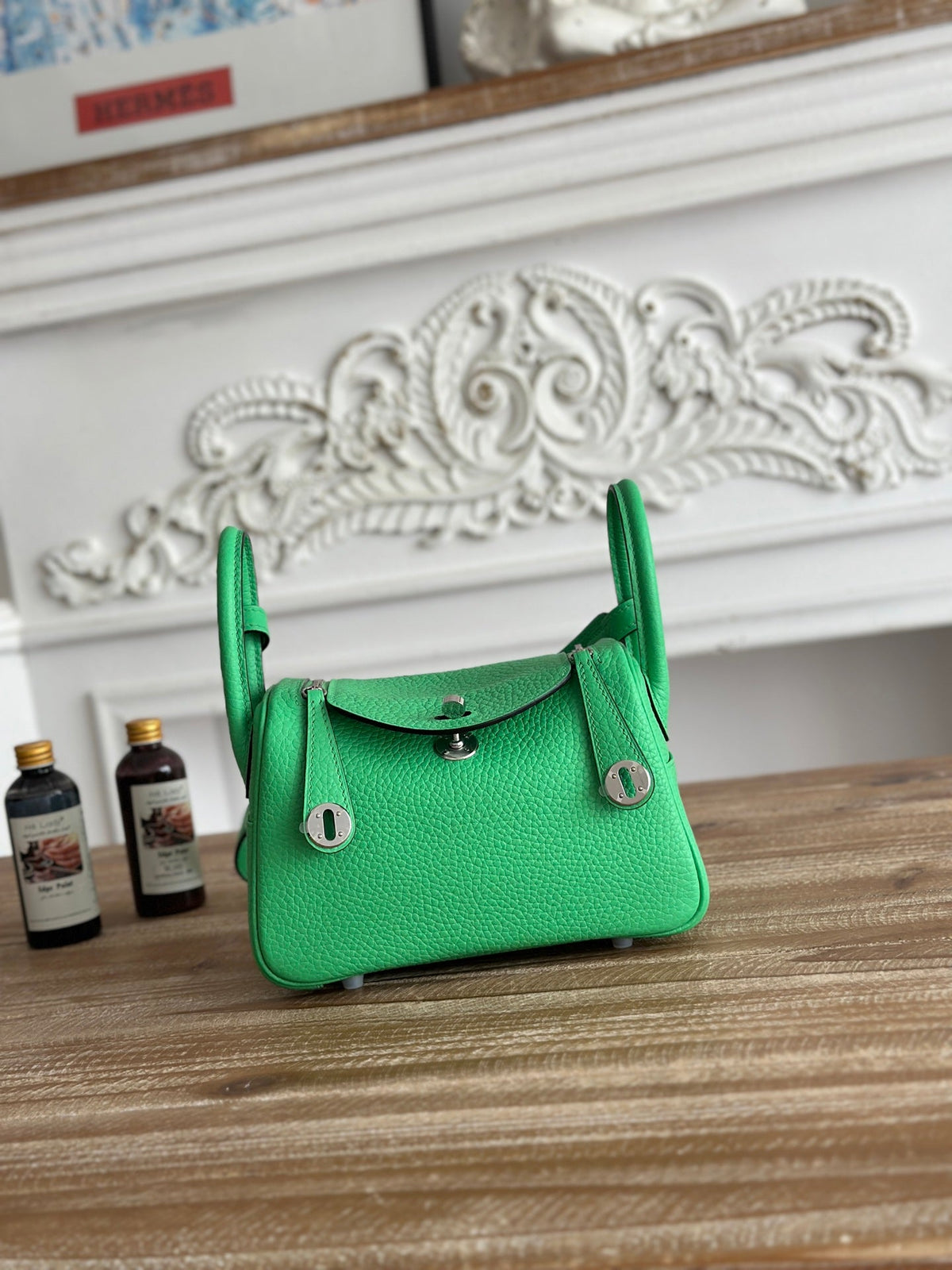 High-end Hermes 2026 Lindy Bag 19cm Togo Leather 1