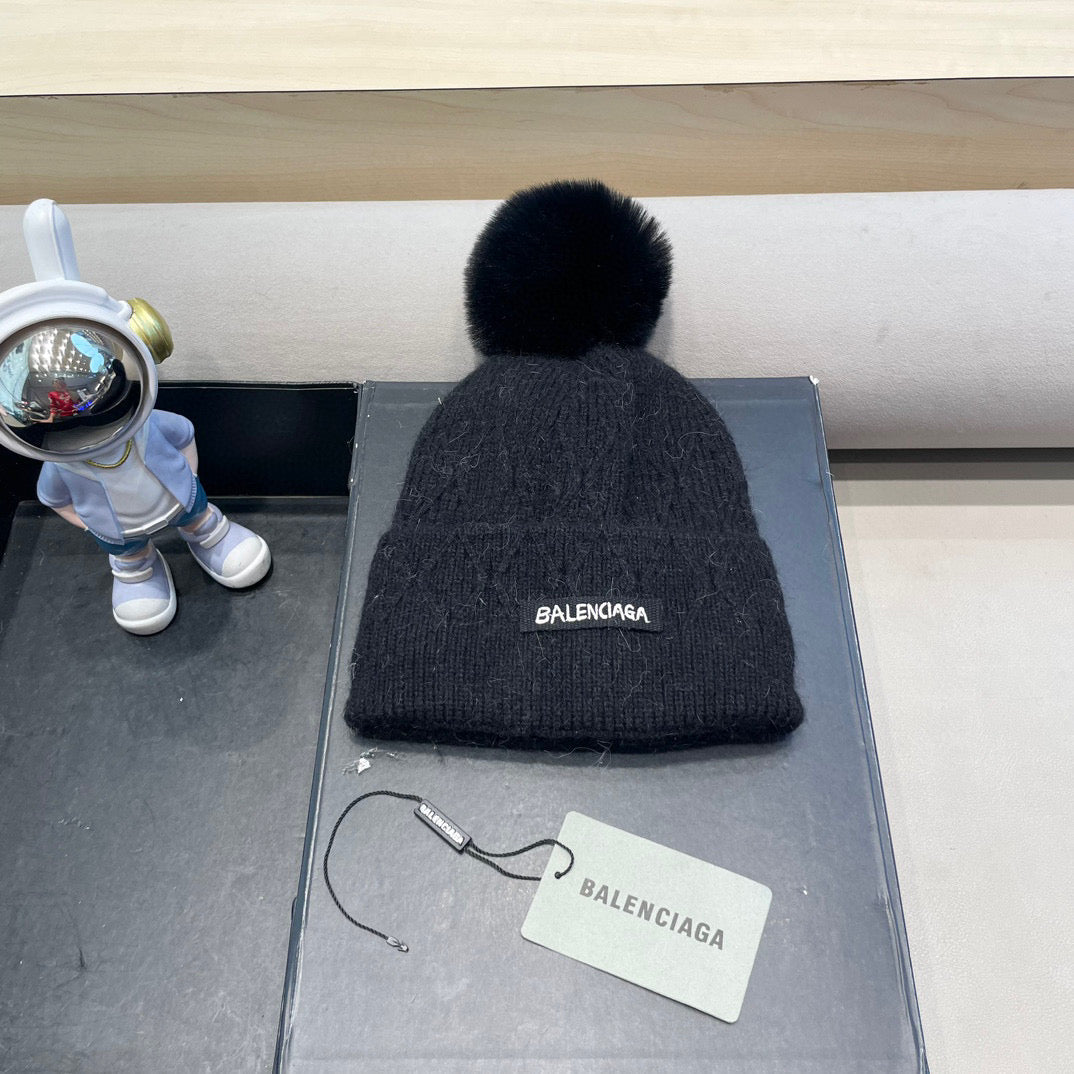 Balenciaga Knitted Hat with Pom-Pom 436967