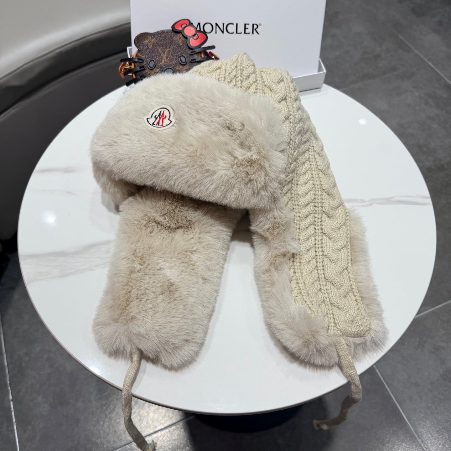 Moncler Lei Feng Hat 436937