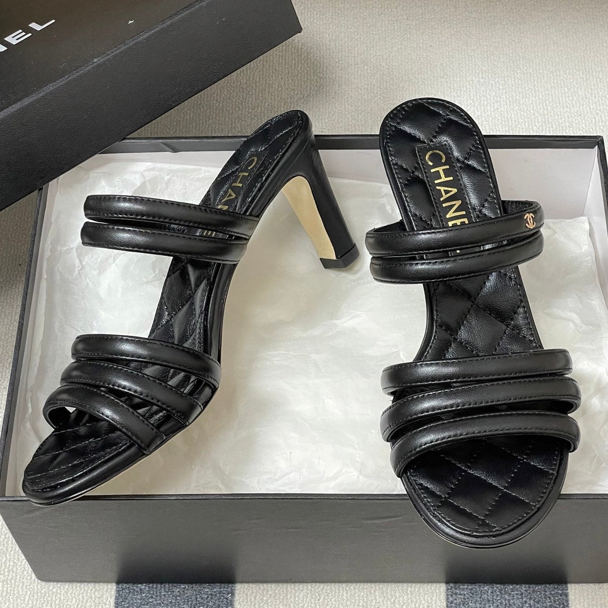 CC 26 Quilted 70mm Sandal Sheepskin 593263