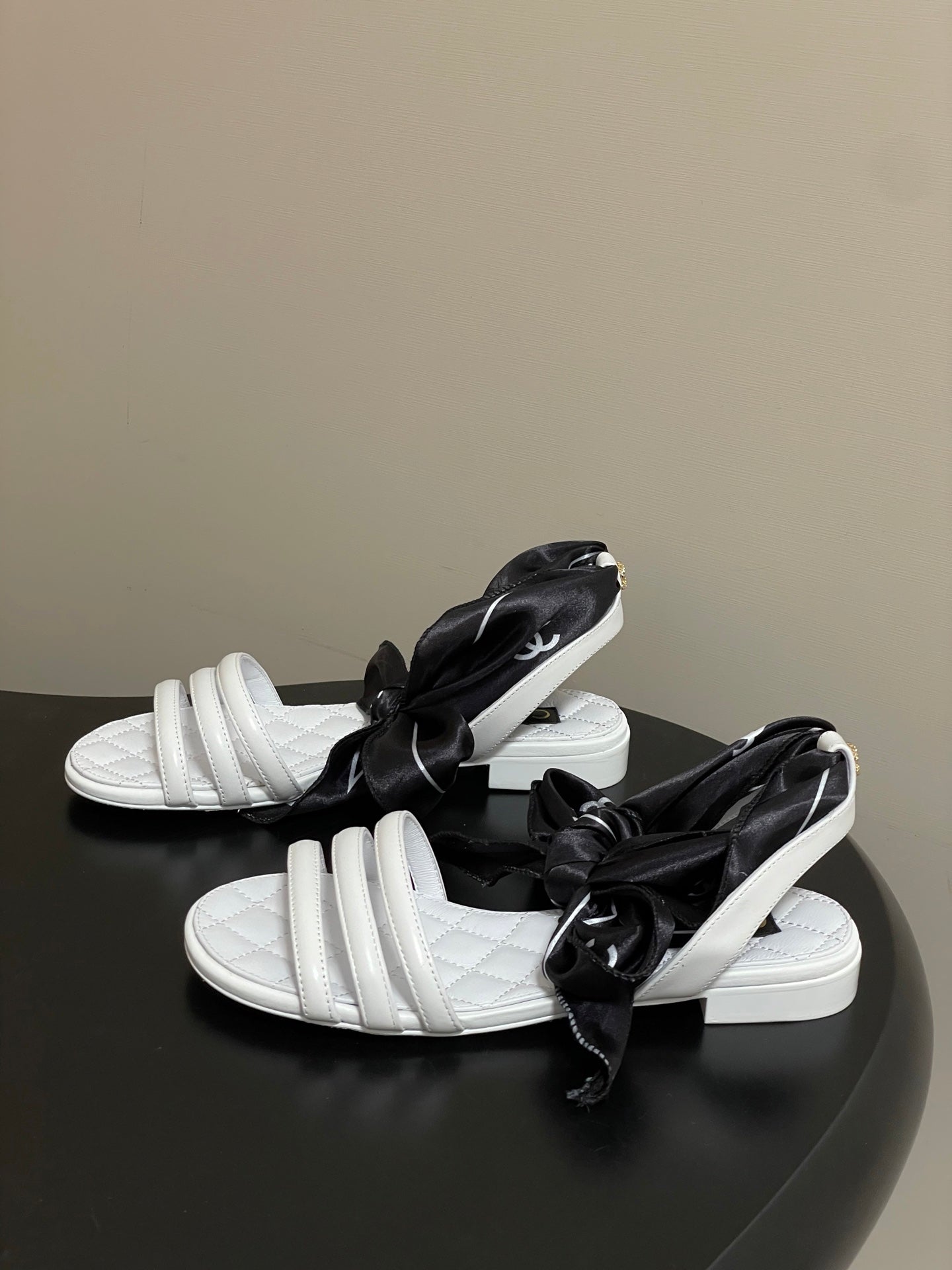 CC 26 Quilted Sandal 10mm With Scarf Sheepskin