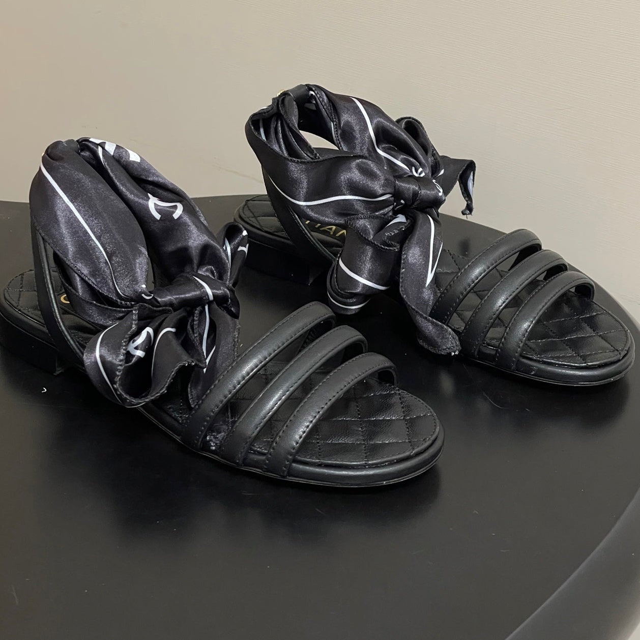 CC 26 Quilted Sandal 10mm With Scarf Sheepskin