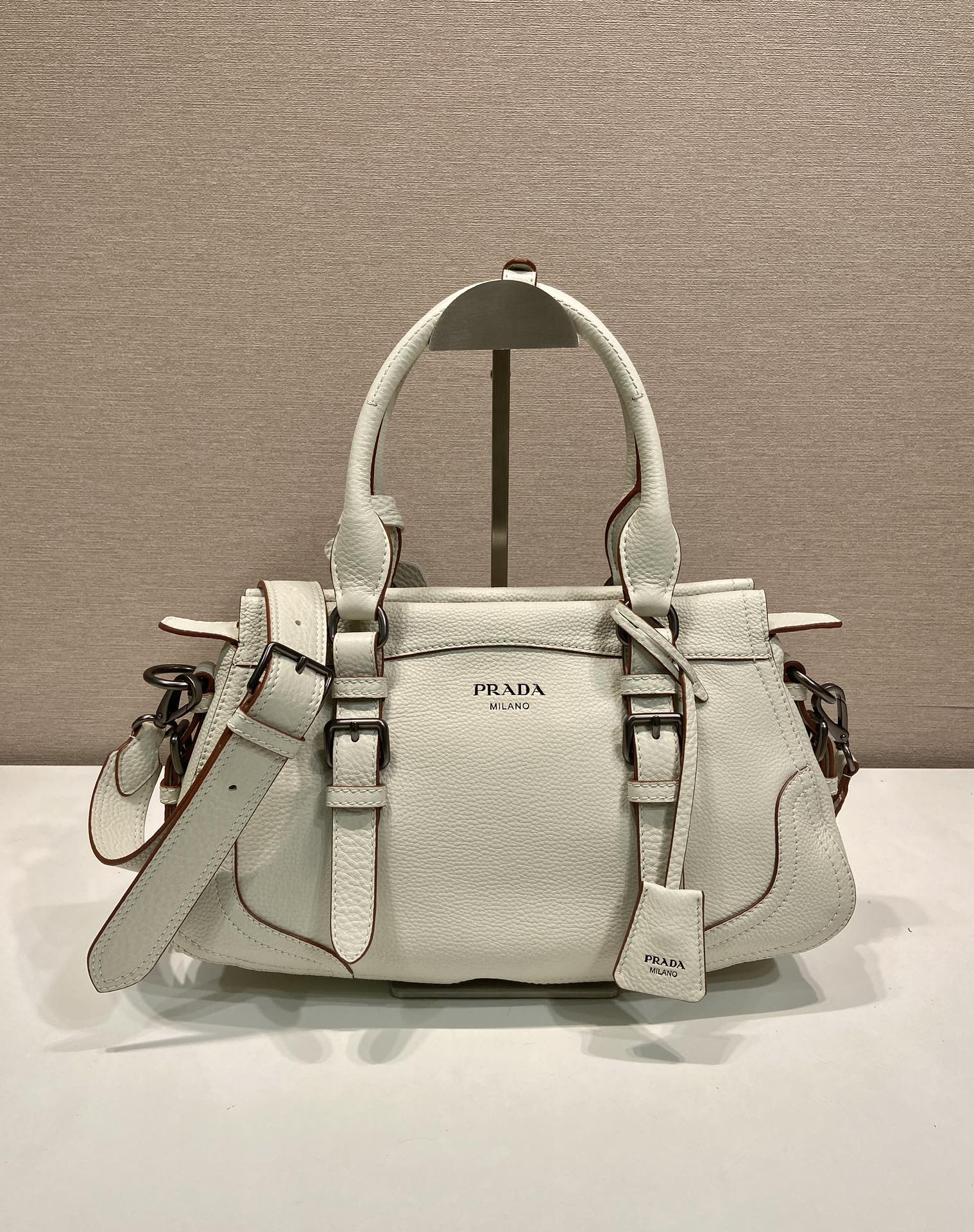 Prada 2026 Tote Bag 35cm Grained Leather 282678