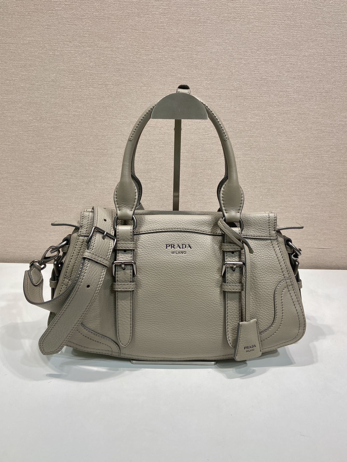 Prada 2026 Tote Bag 35cm Grained Leather 282678