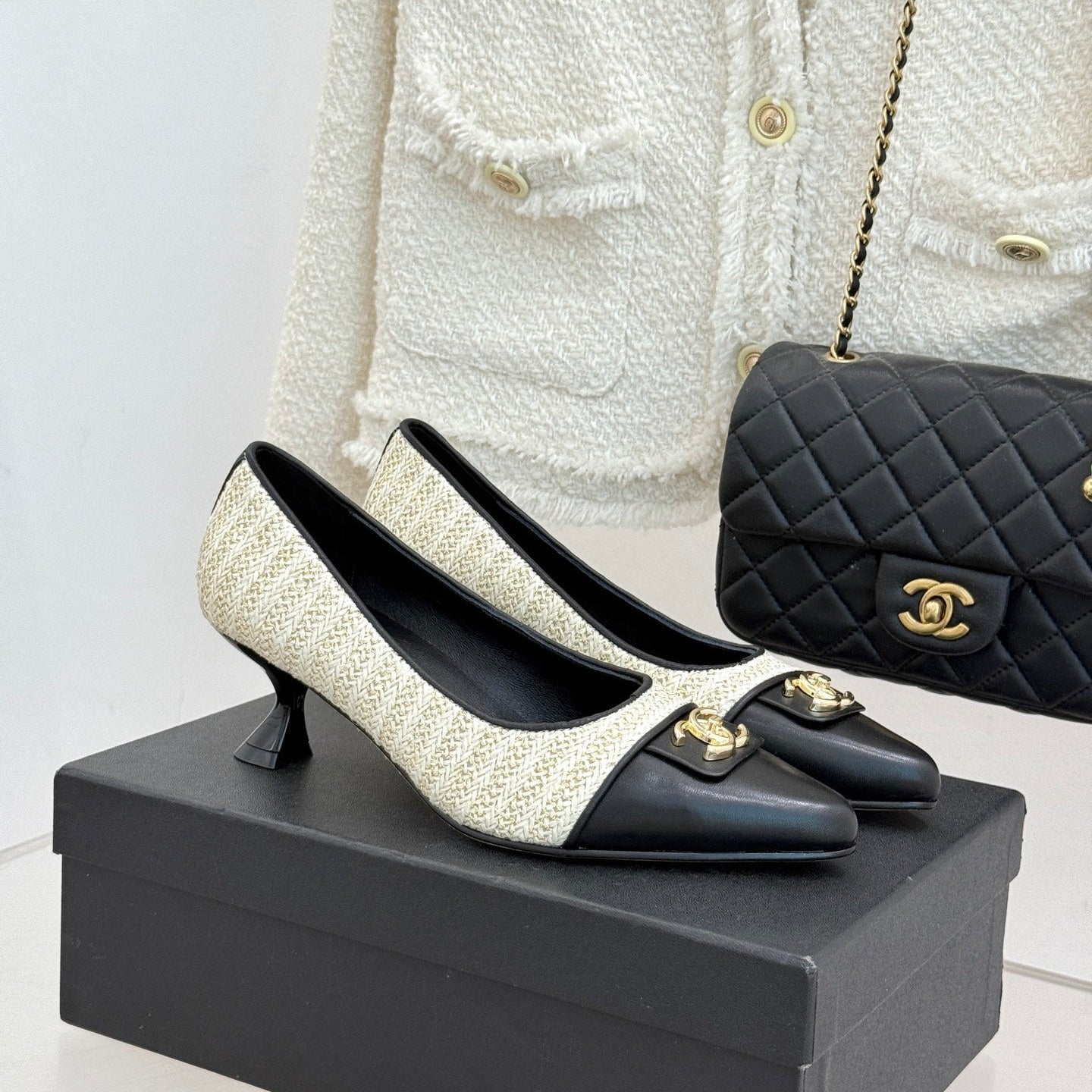 CC 2026 Heel Pump 55 Tweed Sheepskin Double C Logo