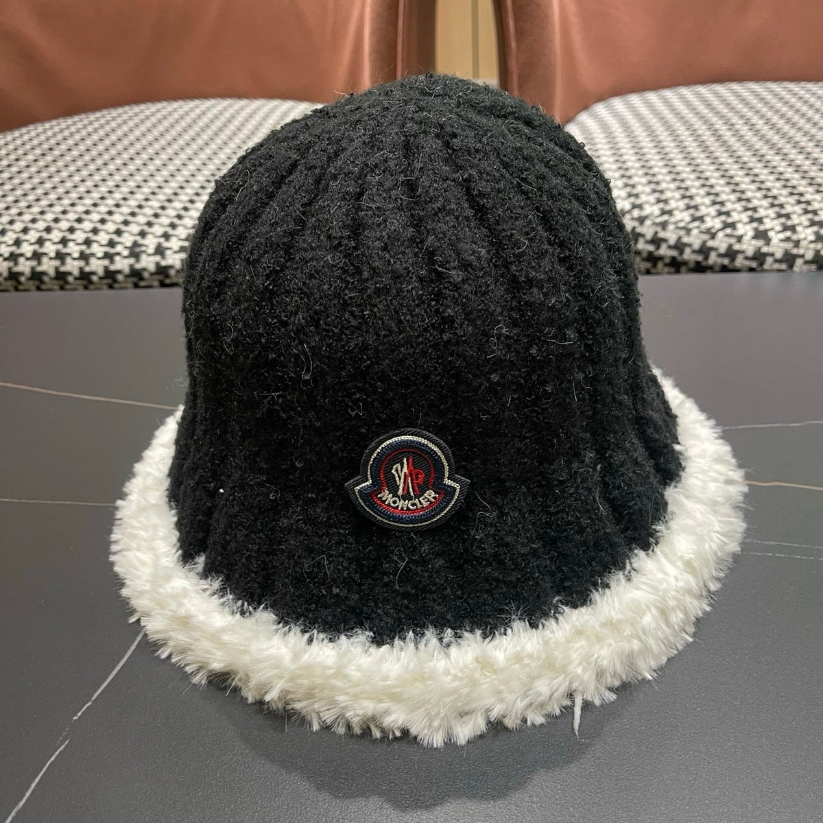 Moncler Wool Bucket Hat 447707