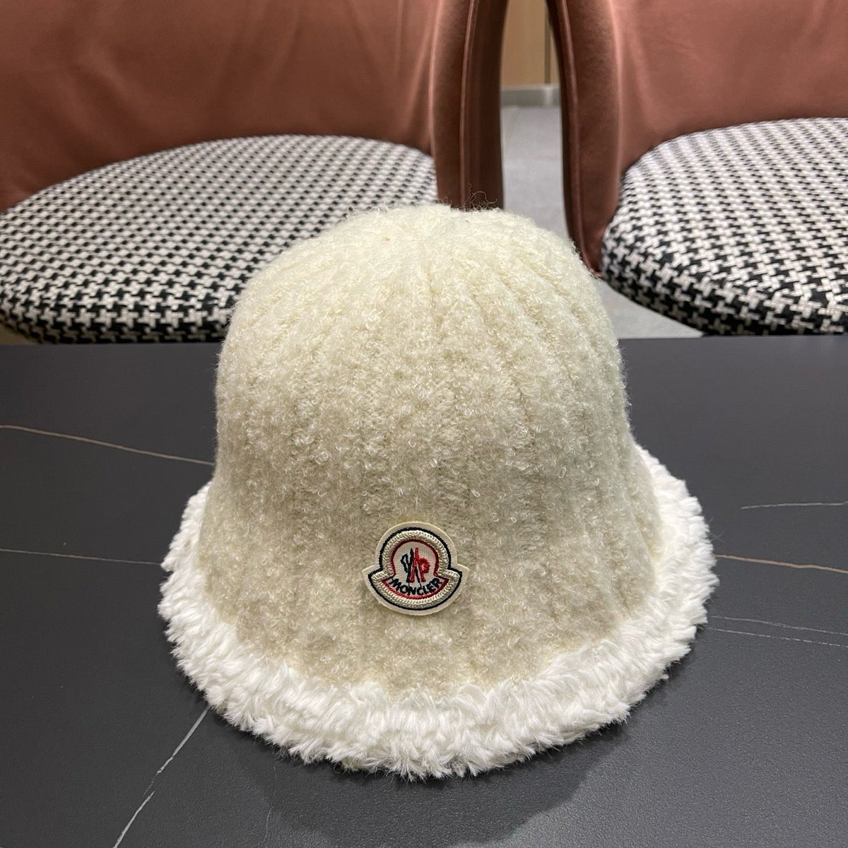 Moncler Wool Bucket Hat 447707