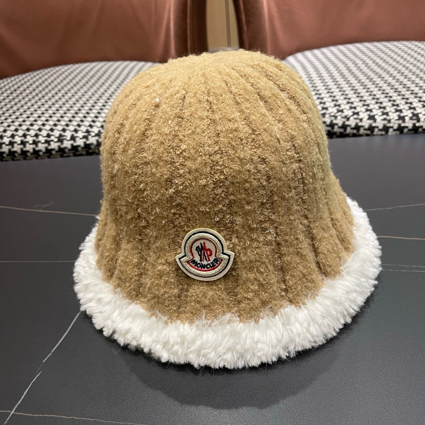 Moncler Wool Bucket Hat 447707