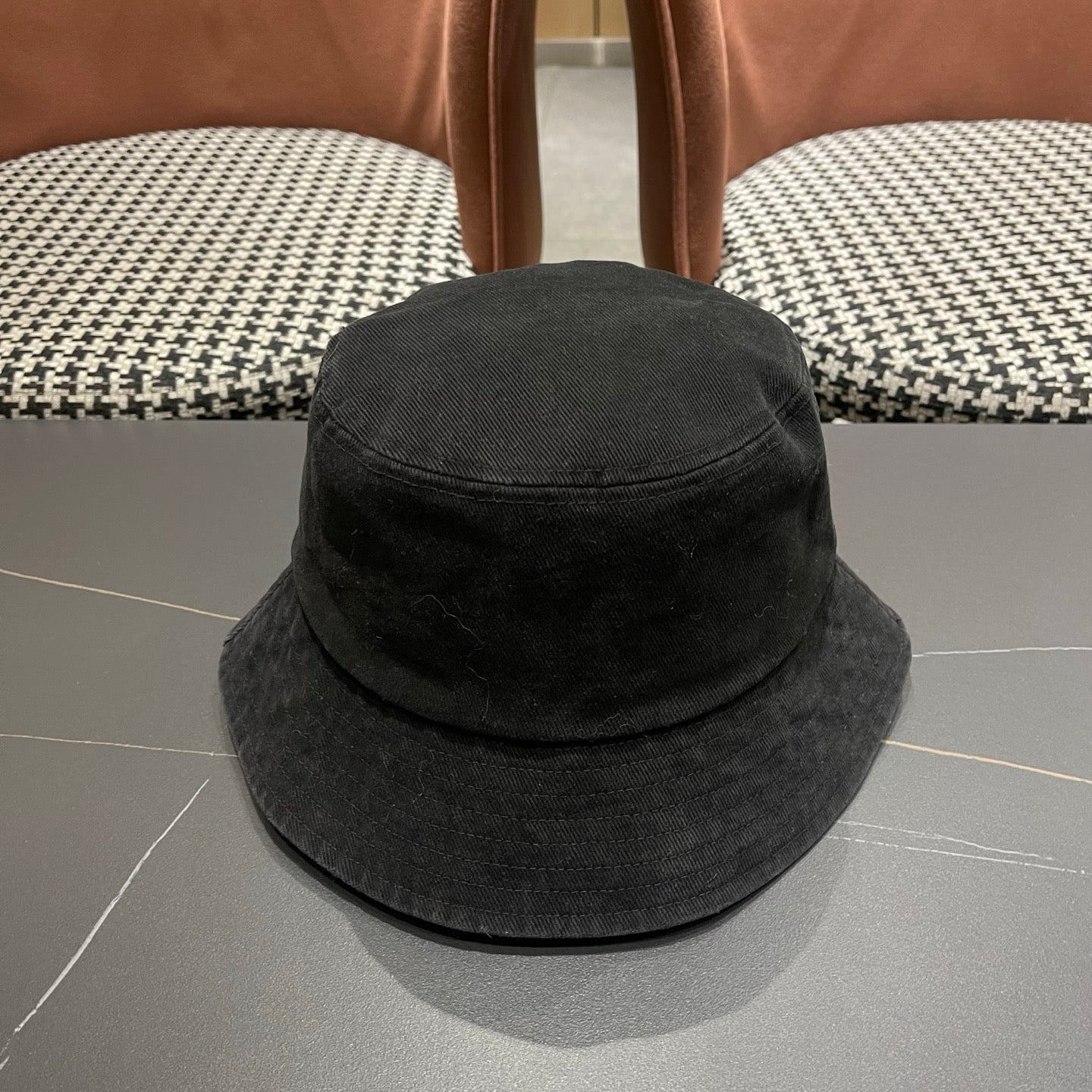 Moncler Embroidered Logo Bucket Hat 221110