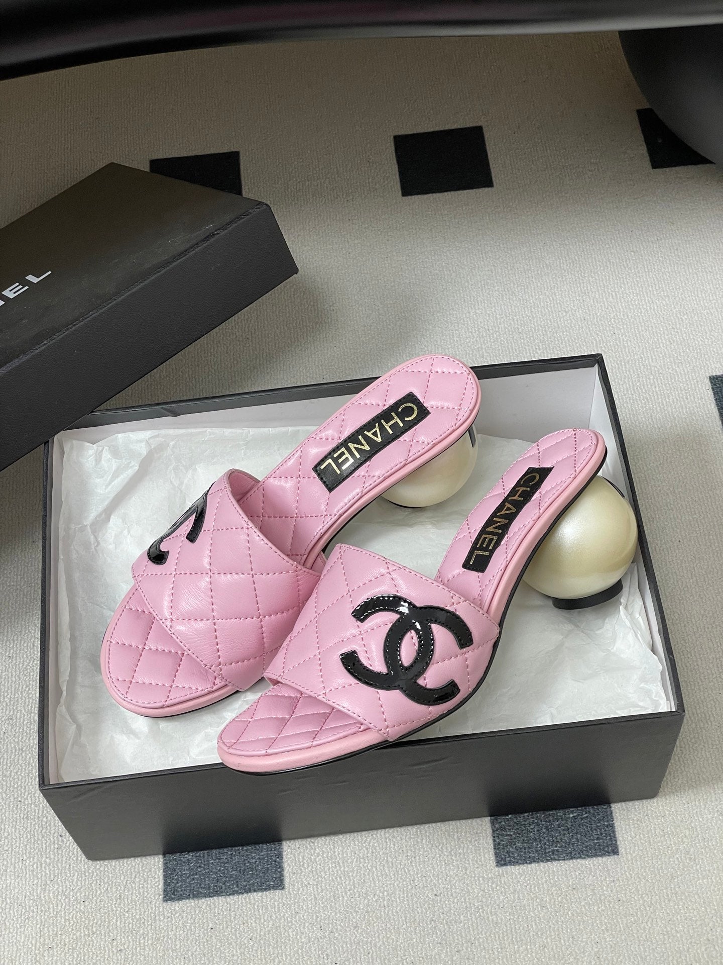 CC 2026 Pearl Heel Sandals 70 Lambskin Double C Logo