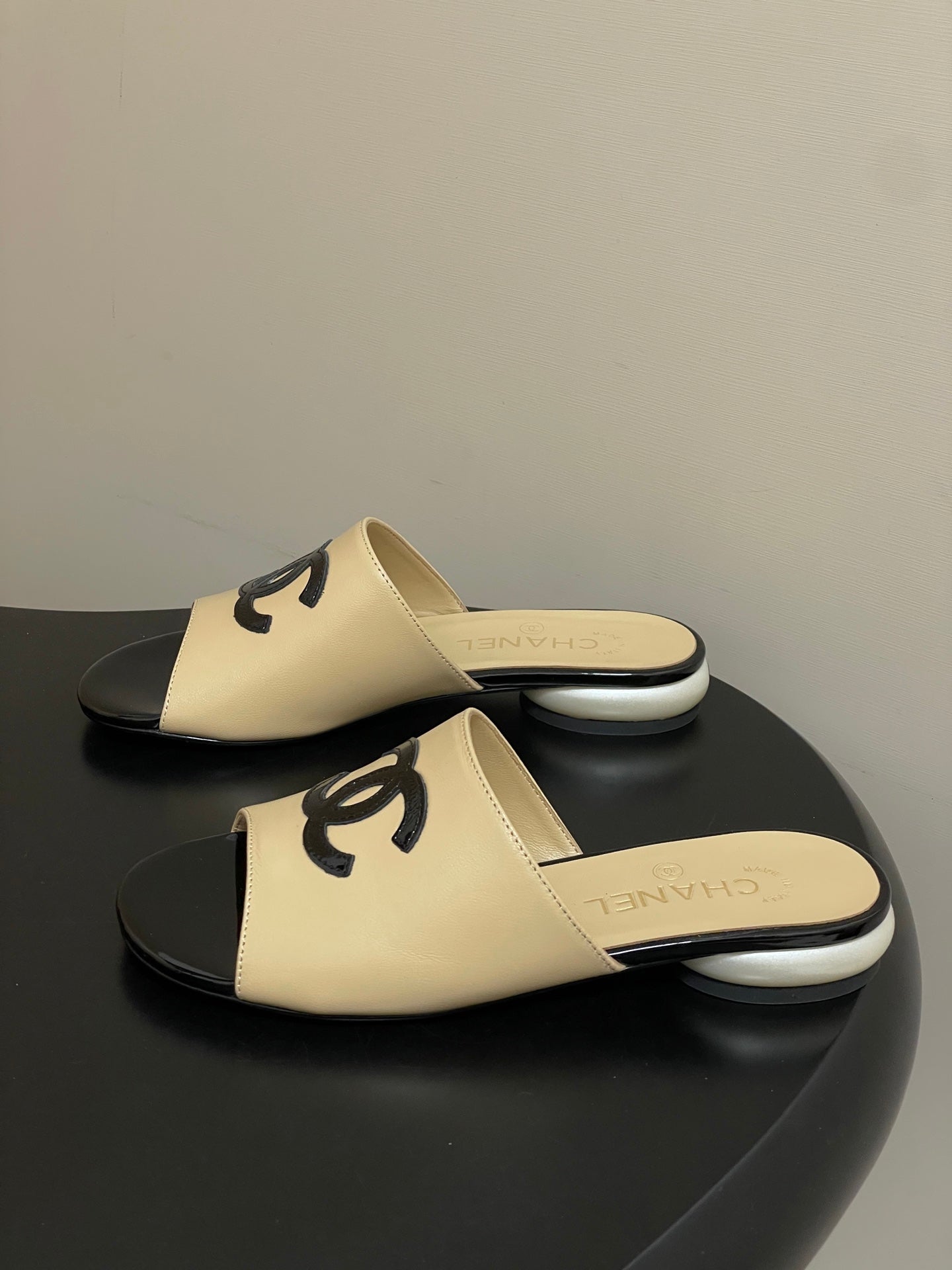 CC 2026 Pearl Flat Sandals Sheepskin Double C Logo