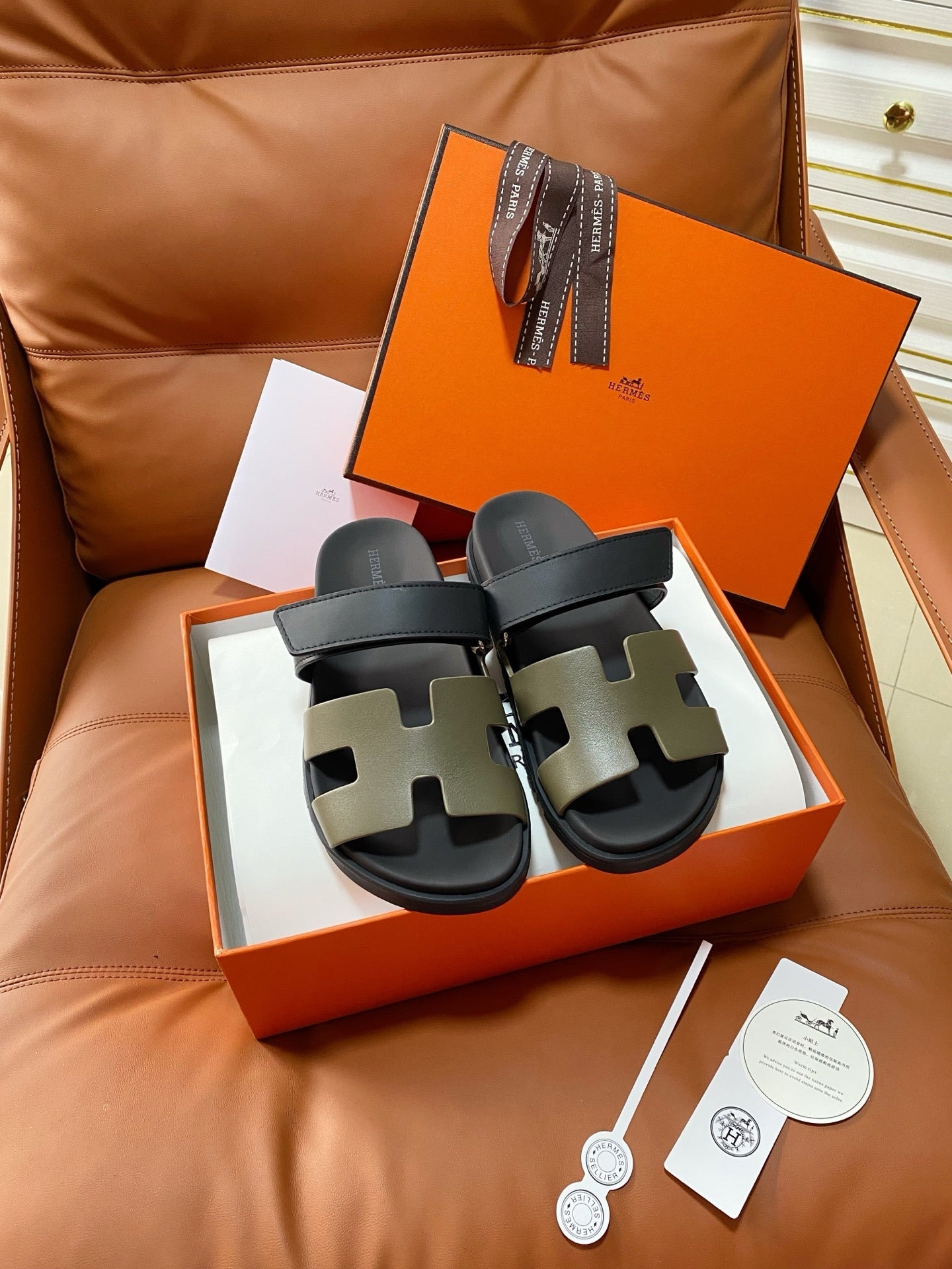 Hermes 2026 Chypre Sandal Calfskin 664459