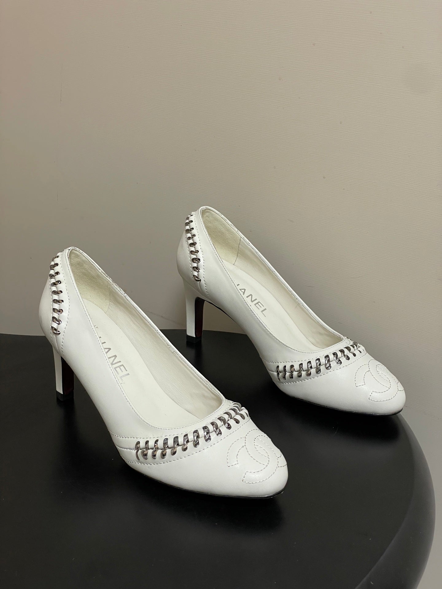 CC 2026 Embroidered Pump Mary Jane Sheepskin