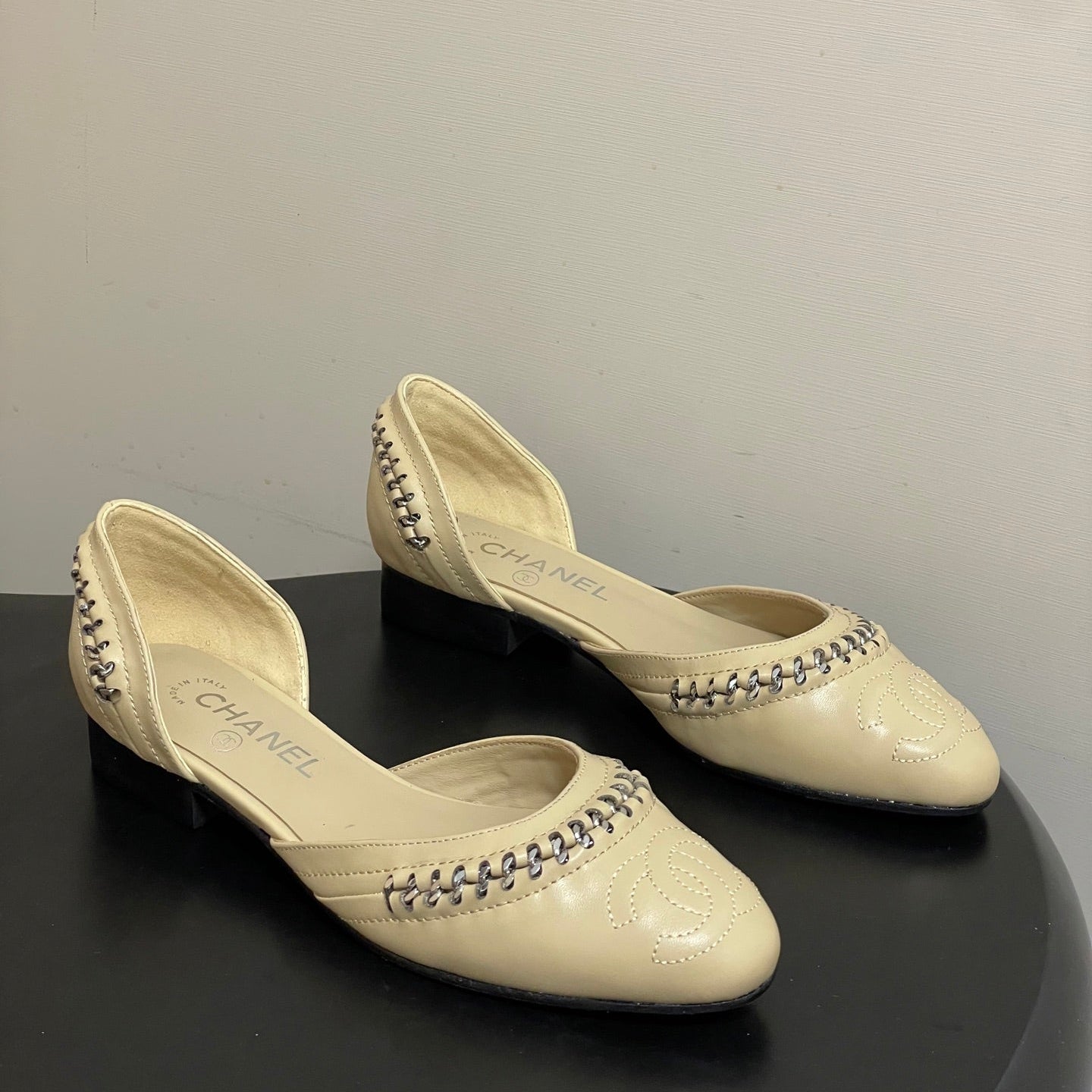 CC 2026 Embroidered Ballet Flat Mary Jane Sheepskin