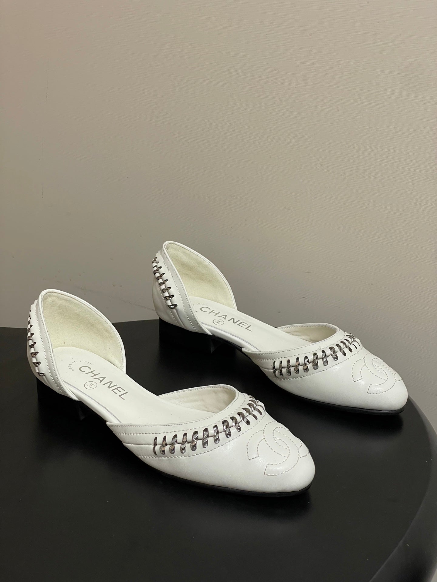 CC 2026 Embroidered Ballet Flat Mary Jane Sheepskin