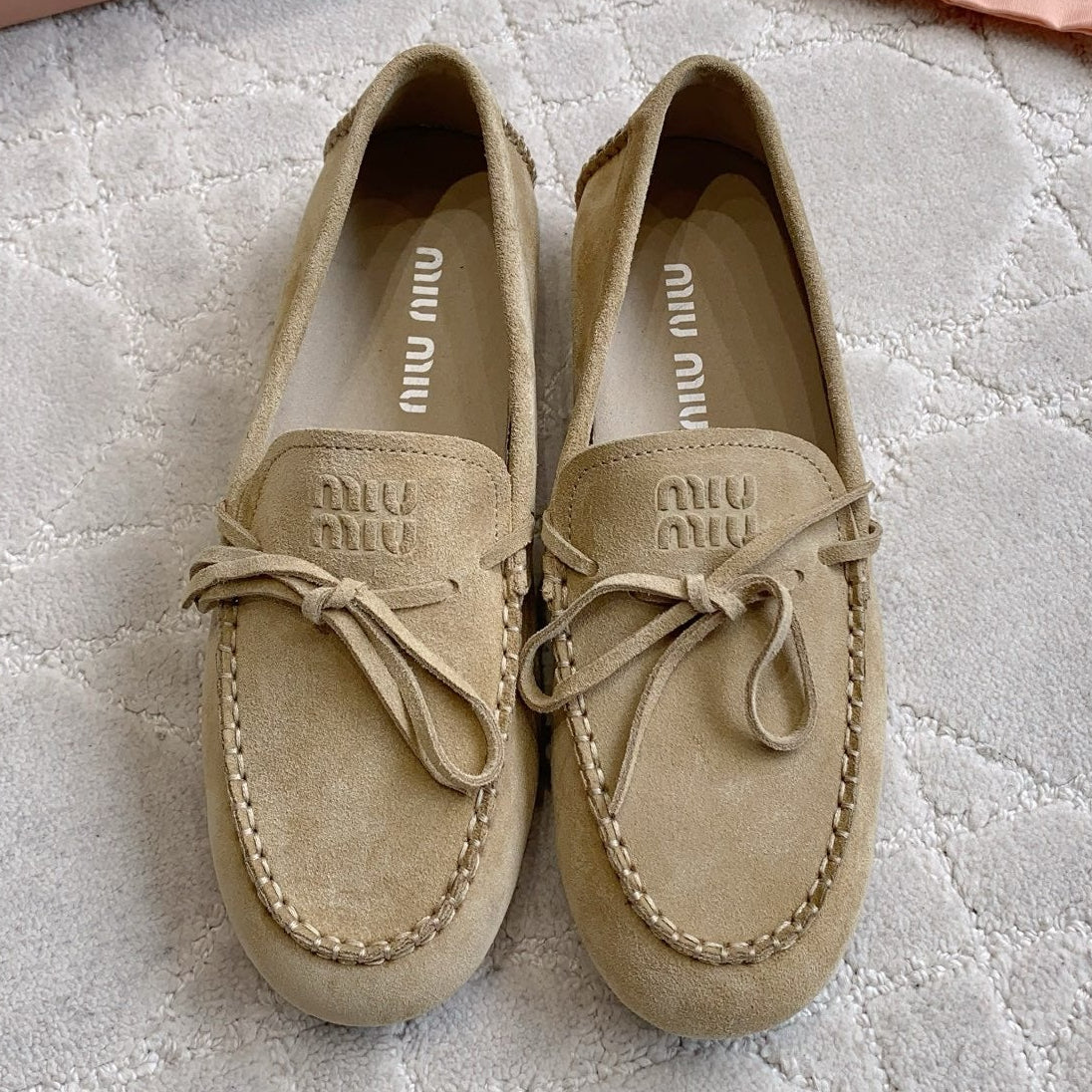 Miu Miu 2026 Bow-Tie Flat Shoe Suede 977033