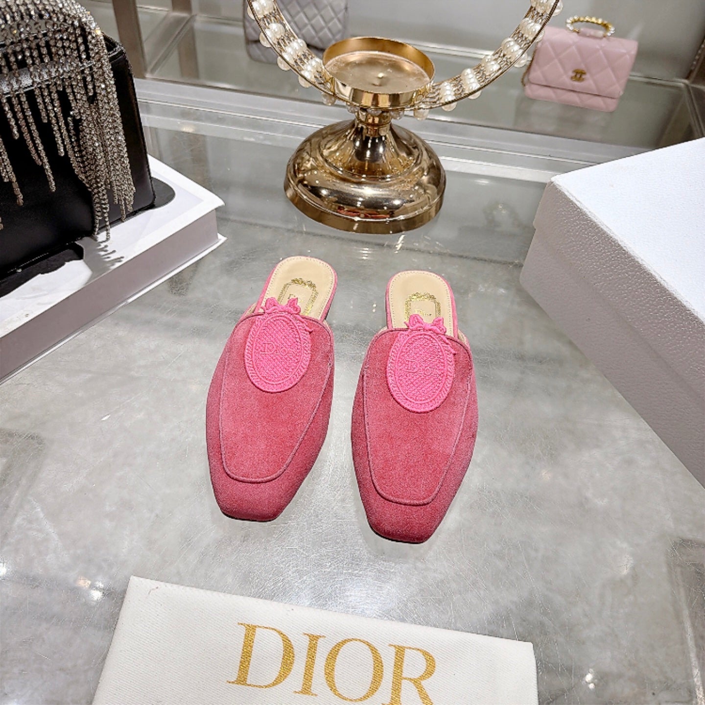 Dior 2026 D-Mdaillon Shoe Suede Raffia 855611