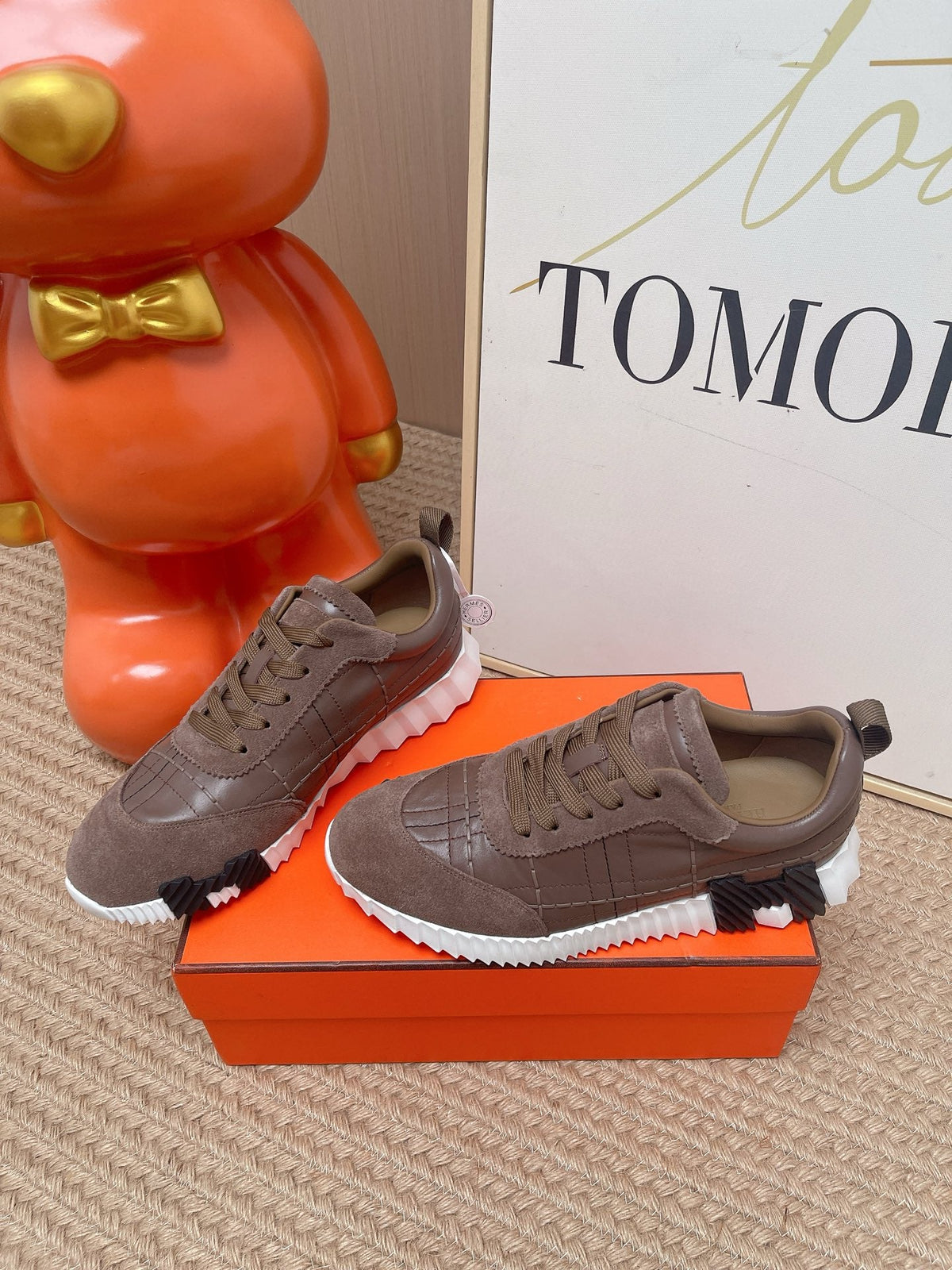 HM 2026 Women Bouncing Sneakers Suede Calfskin 854501
