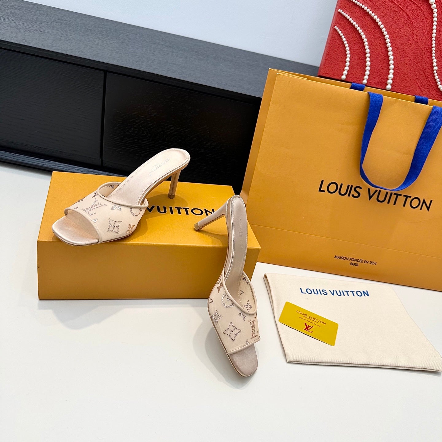 LV 2026 Rhinestone Stiletto Sandal Mesh Leather 918022