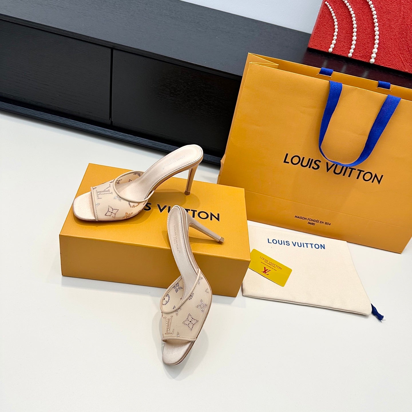 LV 2026 Rhinestone Stiletto Sandal Mesh Leather 918022