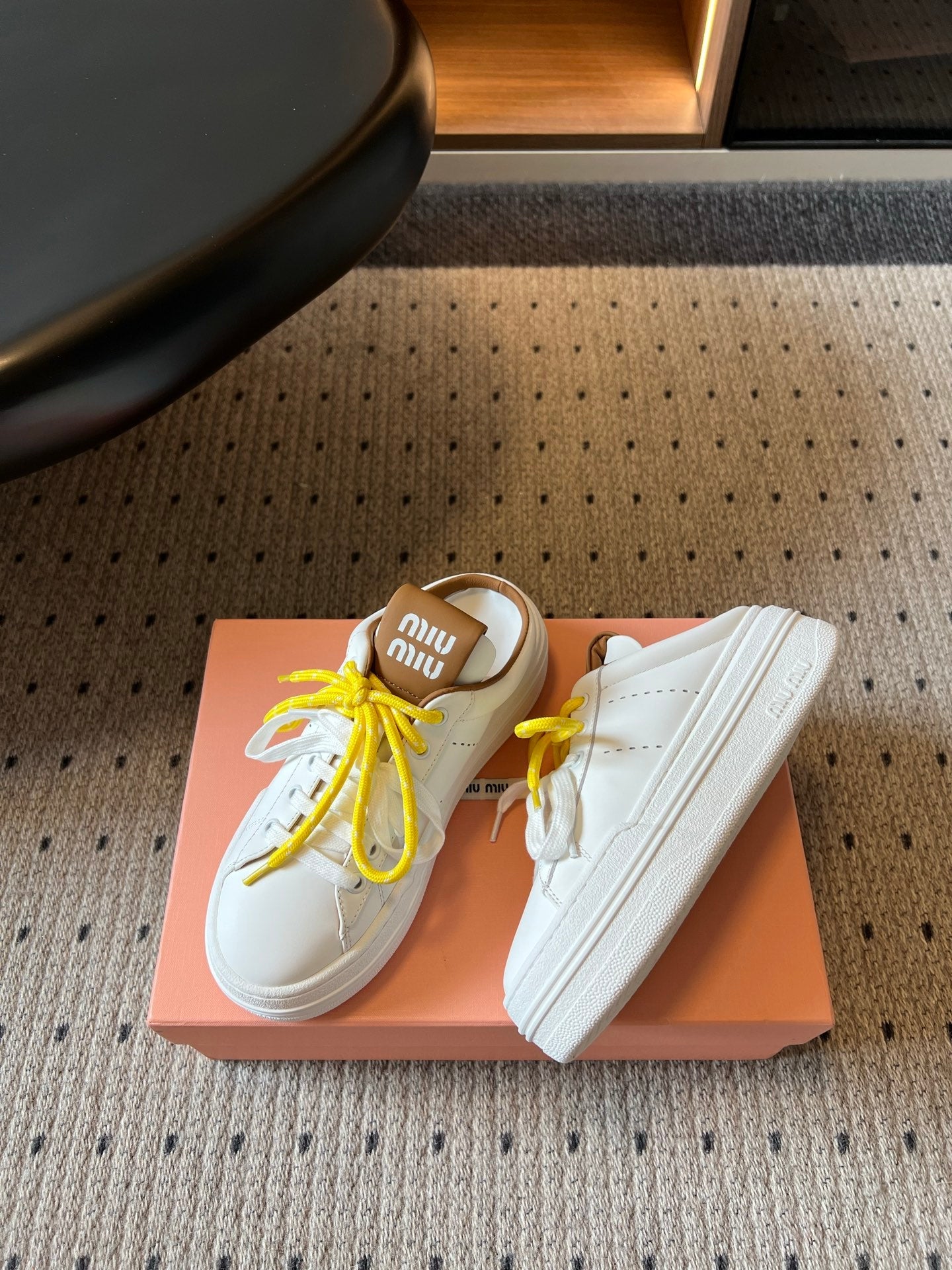 Miu Miu 2026 Low Top Sneakers Cowhide 956016