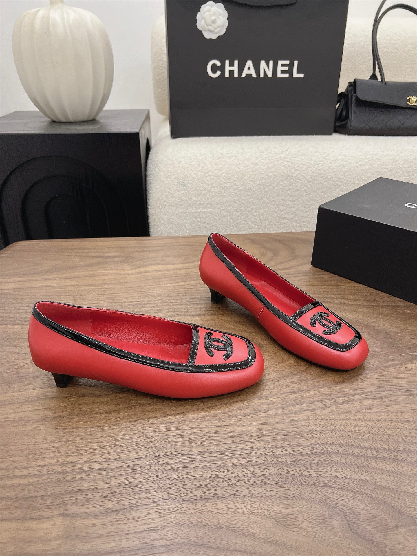 Chanel 2026 Square Toe Pump Lambskin 191779