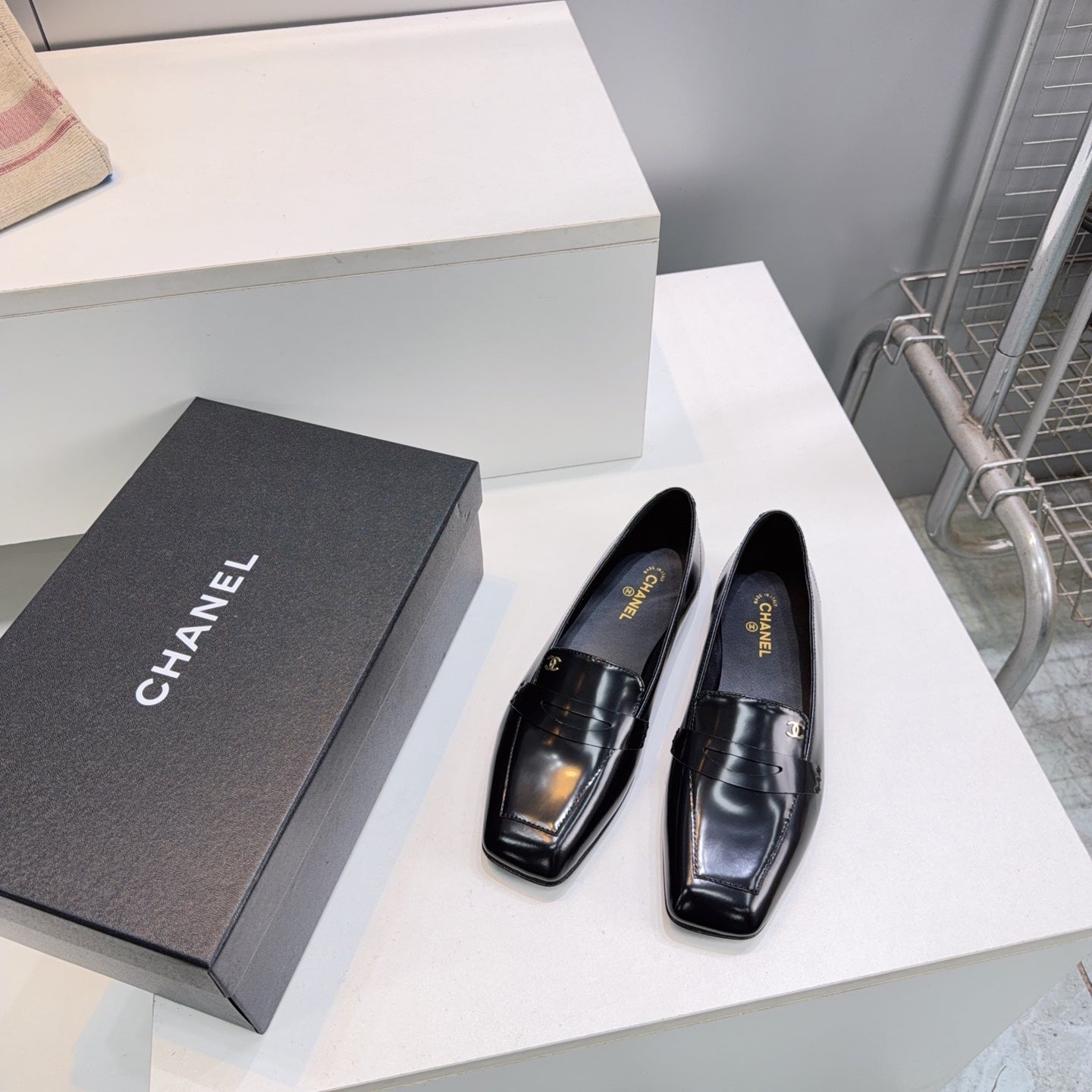 Chanel 2026 Shoe Suede Glossy Cowhide 942752