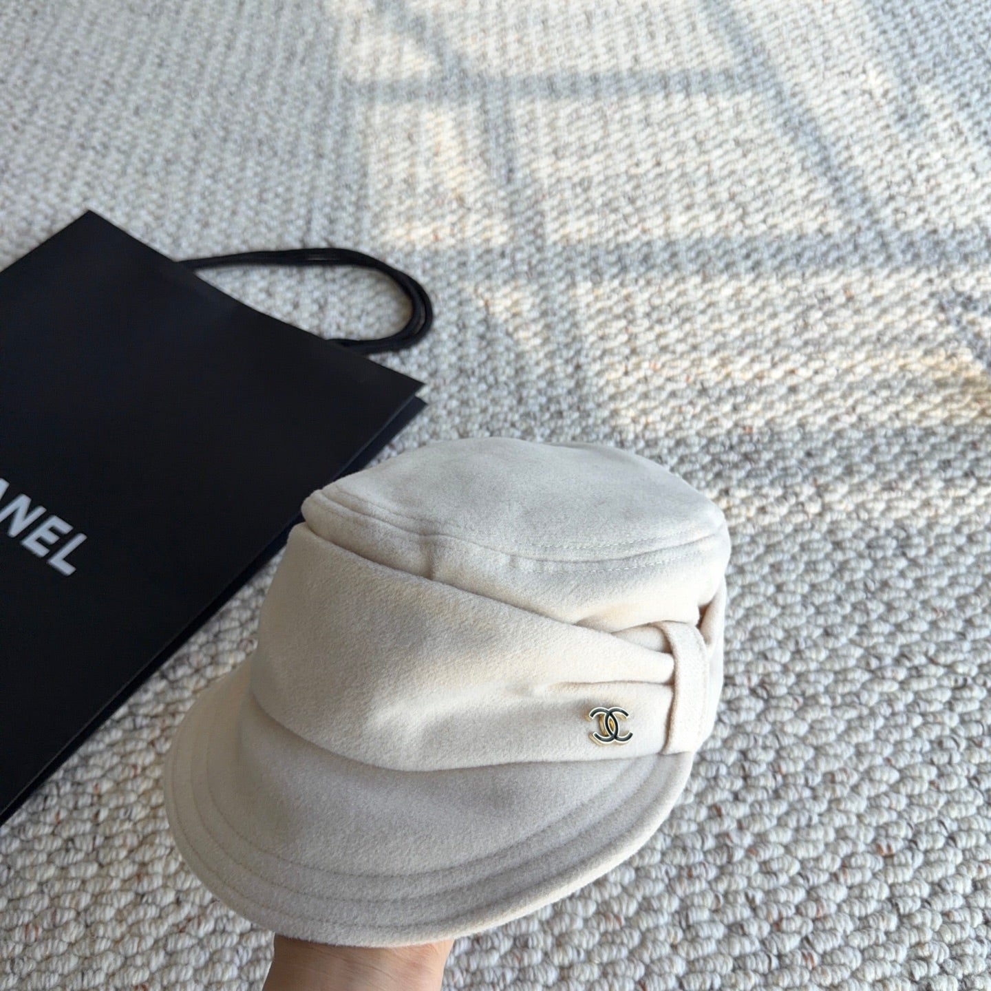 Chanel Newsboy 448210